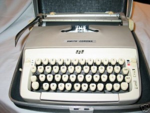 typewriter-786021